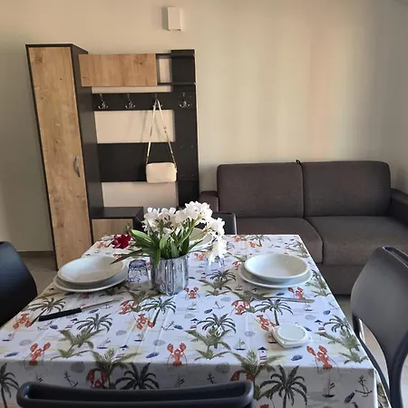 Maristella 아파트 *